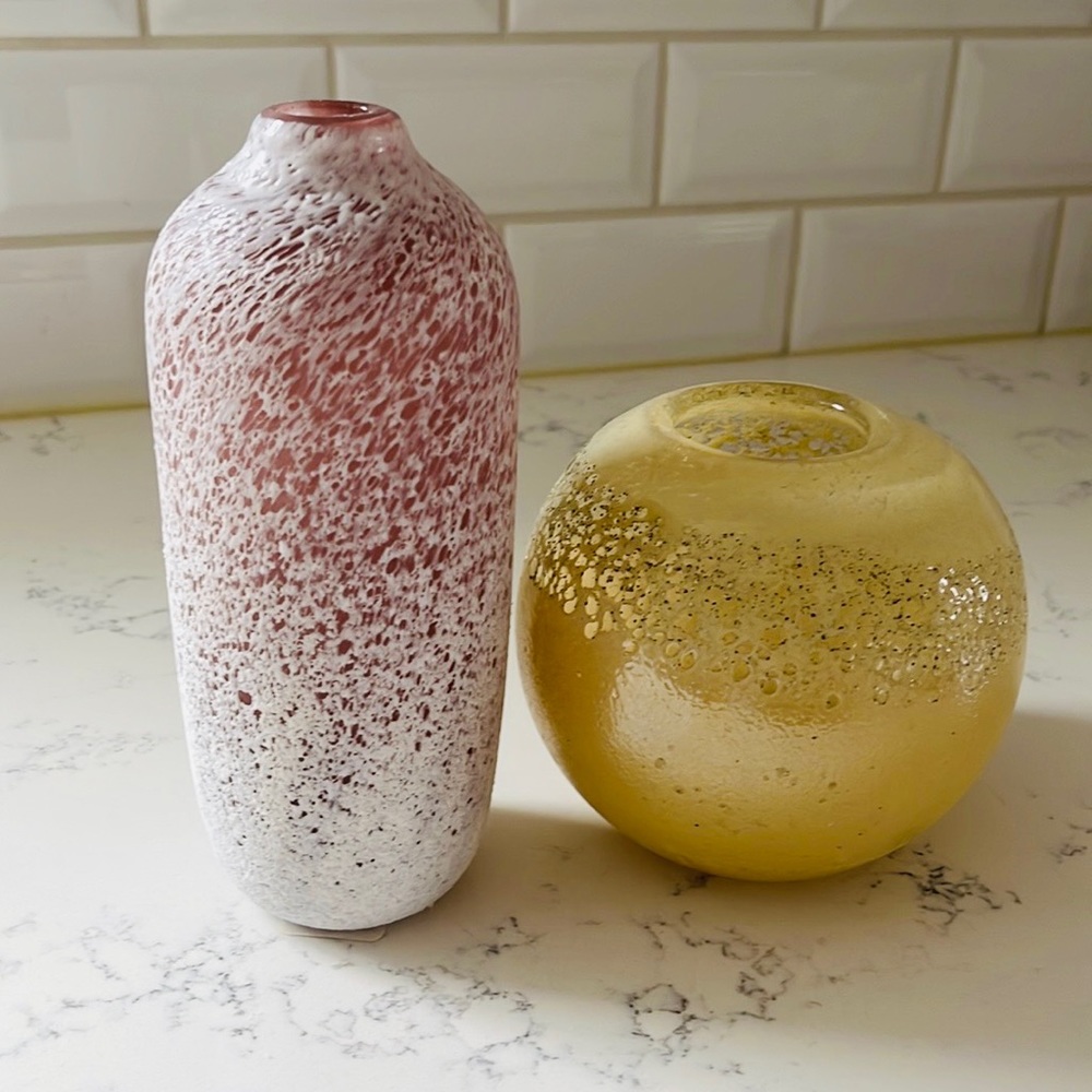 Anthropologie set of two glass decorative vases - Picture 5 of 15